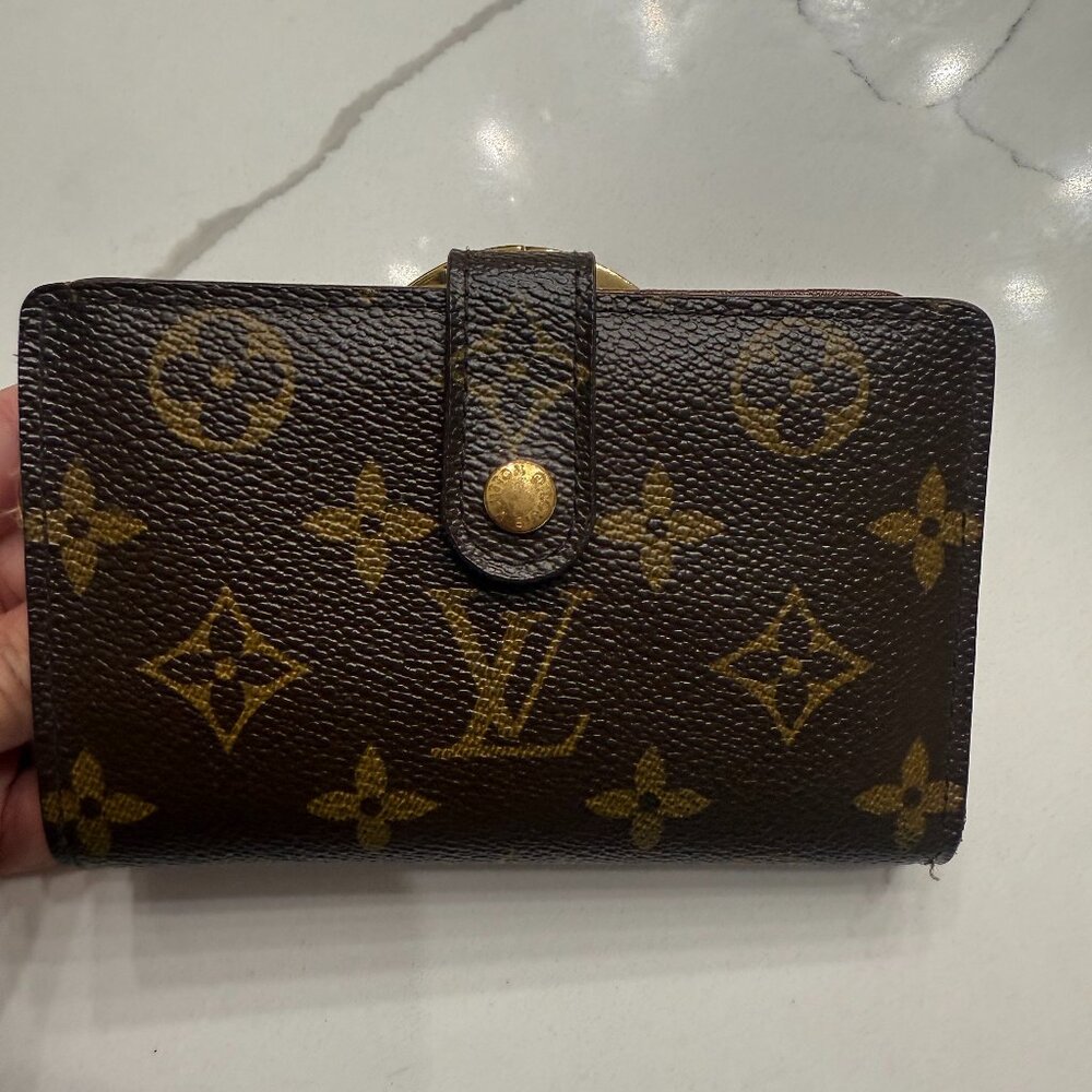 Louis Vuitton Brown and Gold Monogram Kiss Lock Wallet